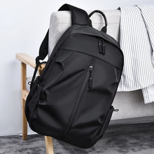 Load image into Gallery viewer, Men's Casual Large Capacity Travel Charging Backpack Lightweight Waterproof Computer Backpack Student School Bag Unisex